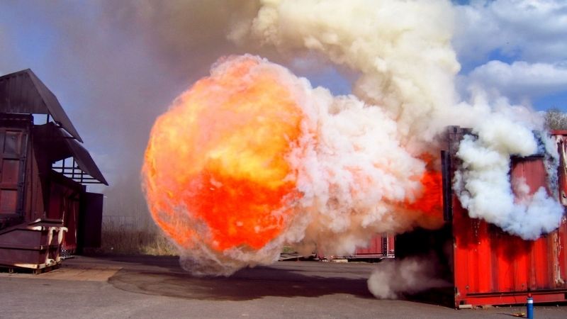 moi-nguy-hiem-co-the-xay-ra